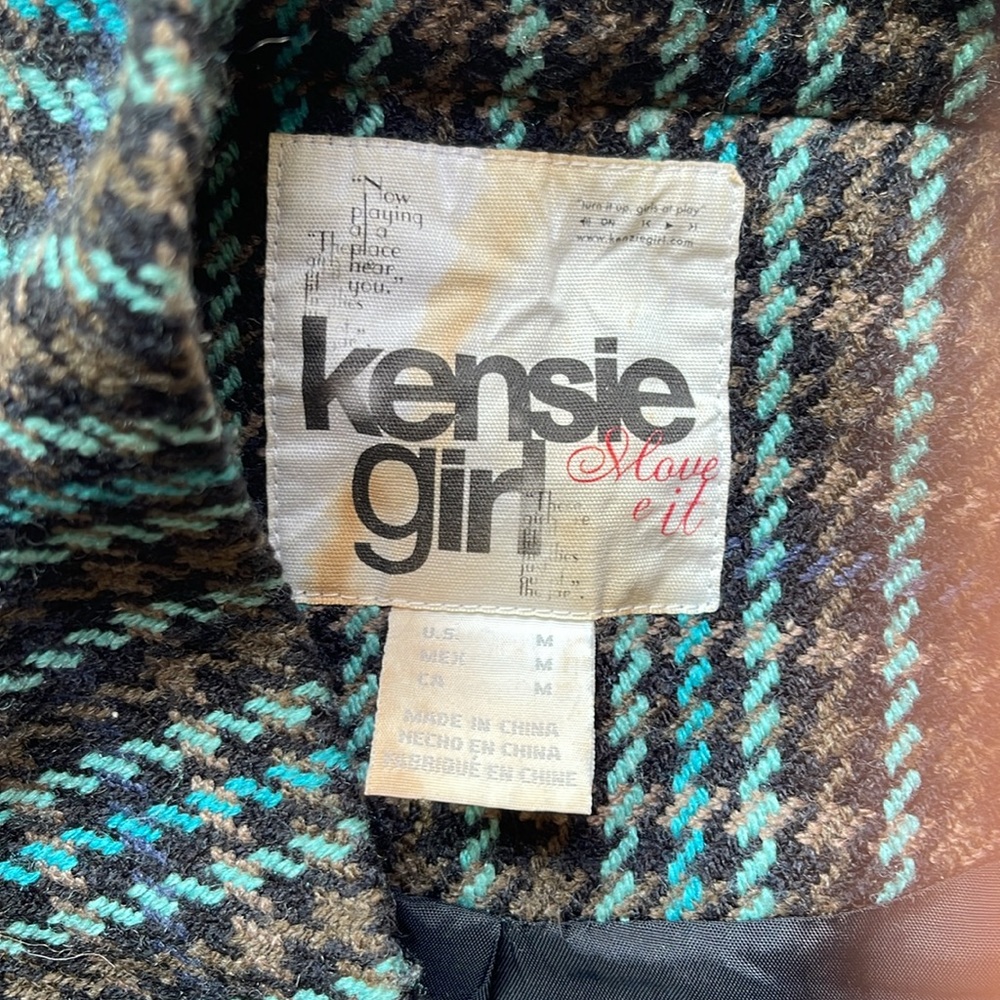 Coat - Picture 11 of 12